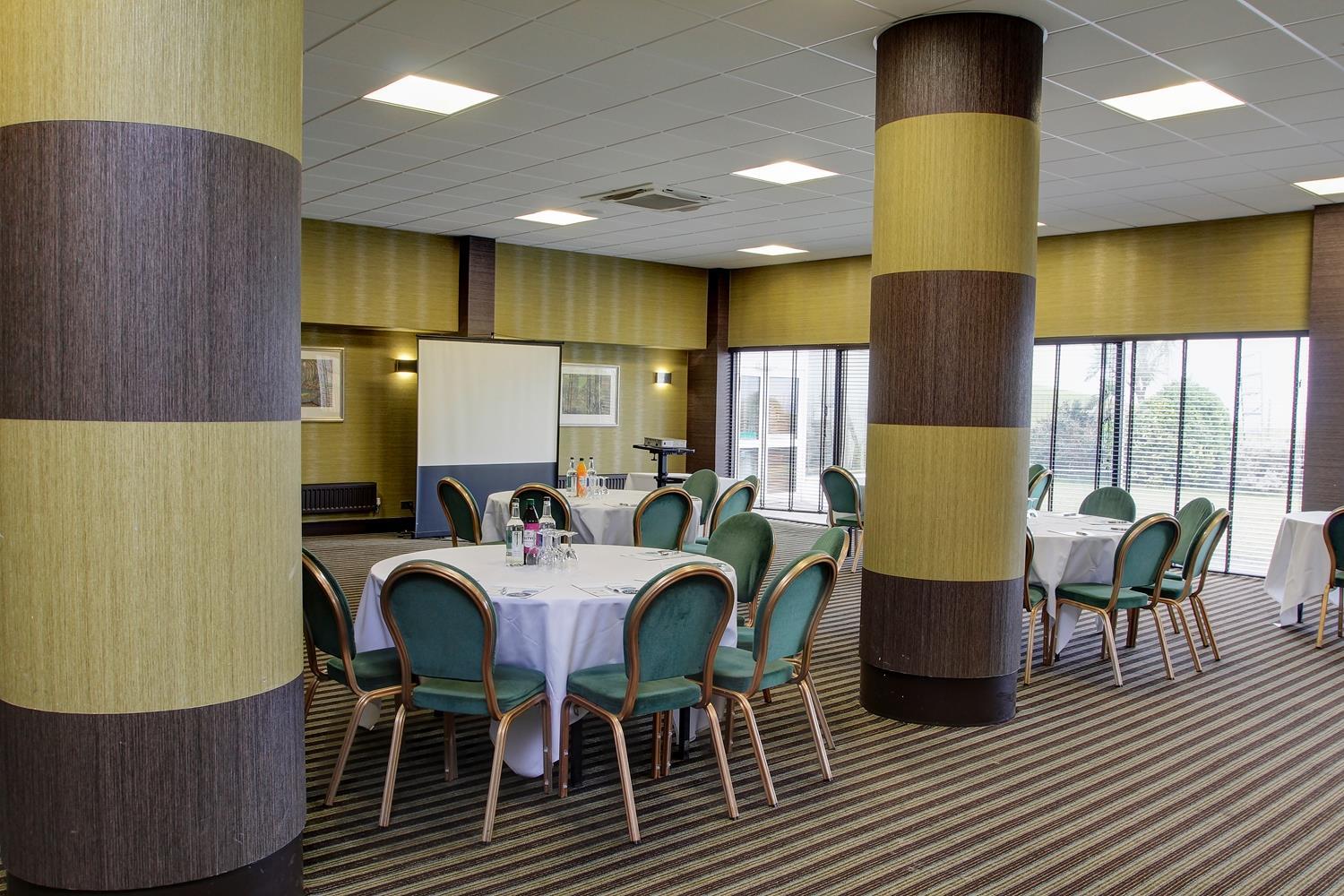Best Western Aberavon Beach Hotel Порт-Толбот Экстерьер фото