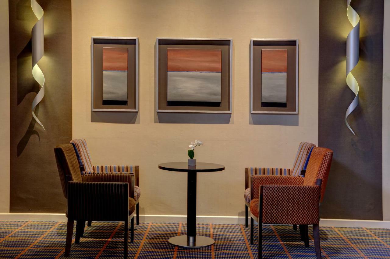 Best Western Aberavon Beach Hotel Порт-Толбот Экстерьер фото